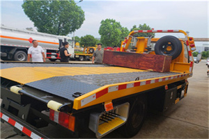 阳东附近拖车电话号码服务